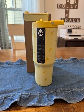 HydroJug Main Squeeze 32oz Sport